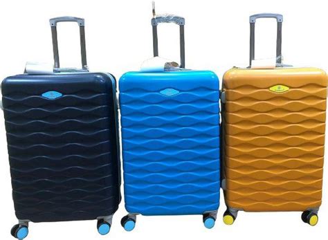 Sinomate Scratch Resistant Trolley Set Pack of 3 with 4 Wheels .